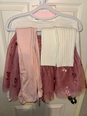 NWOT Girls 5 piece sweater skirt set.